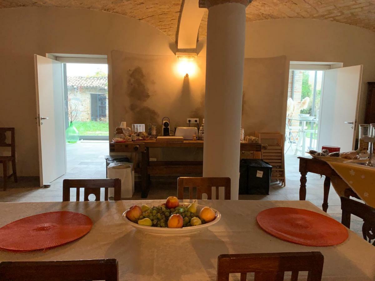 Agriturismo Laterzola 3.0 Fiorenzuola d'Arda Bagian luar foto